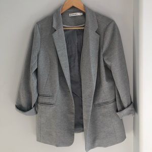 Ricki’s oversized cuffed blazer SZ L